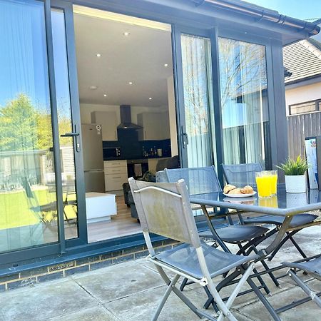 Evergreen Lodge - Two Bed Lux Flat - Parking, Garden, Patio, Wifi, Netflix - Close To Blenheim Palace & Oxford - F3 Кидлингтон Экстерьер фото